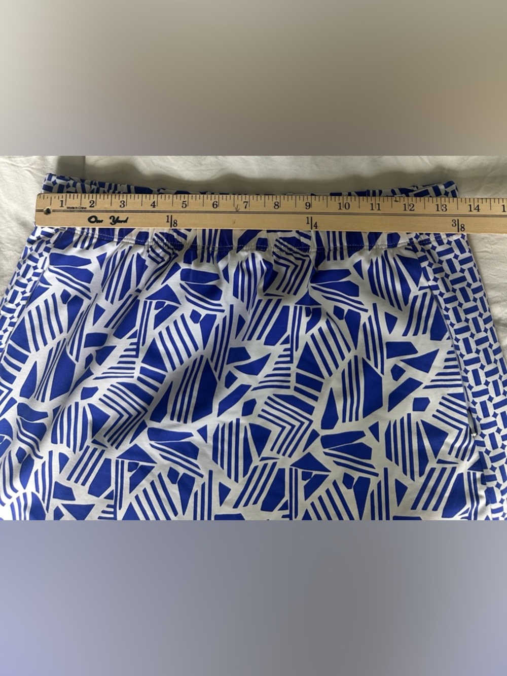 J. McLaughlin Royal Blue & White Abstract Print Skirt/skort - Picture 5 of 7